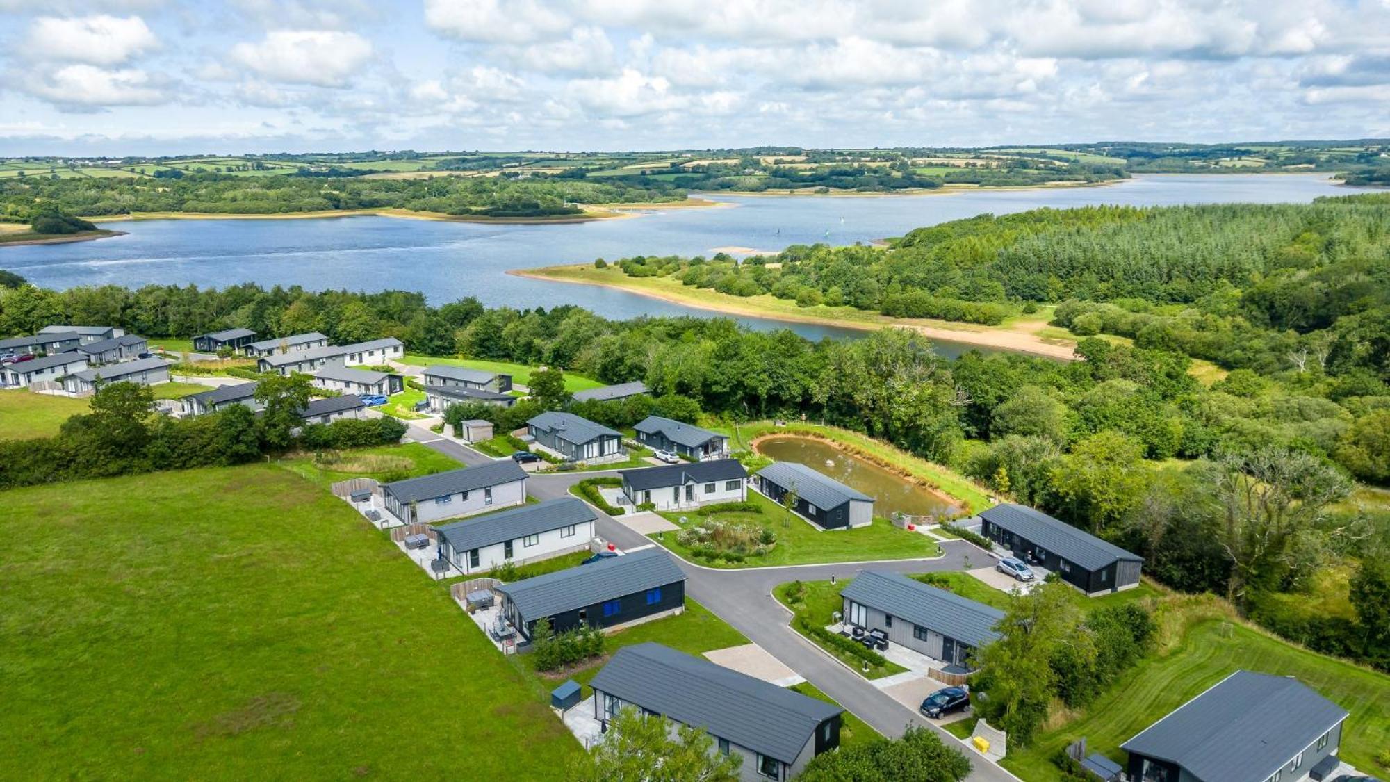 Buttercup Lodge, 33 Roadford Lake Lodges Lifton Zewnętrze zdjęcie